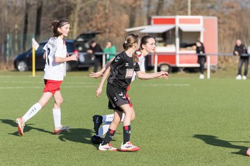 Bild 242 - wBJ SV Wahlstedt - SV Henstedt Ulzburg : Ergebnis: 0:1